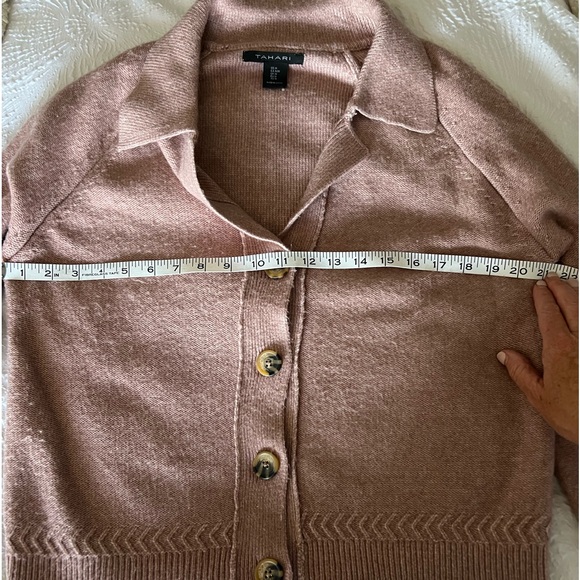TAHARI Mauve Button Up Cardigan Sweater Collared Super Soft Women’s Sz M - Picture 9 of 11